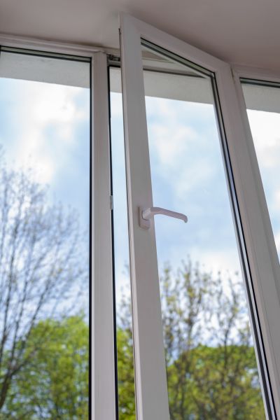 Crank Window Replacement in Blue Springs