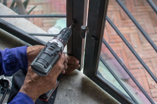 Steel Window Repair in Blue Springs
