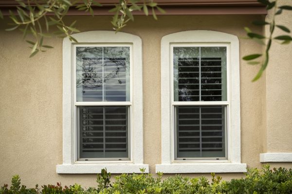 Single Hung Window Replacement in Blue Springs