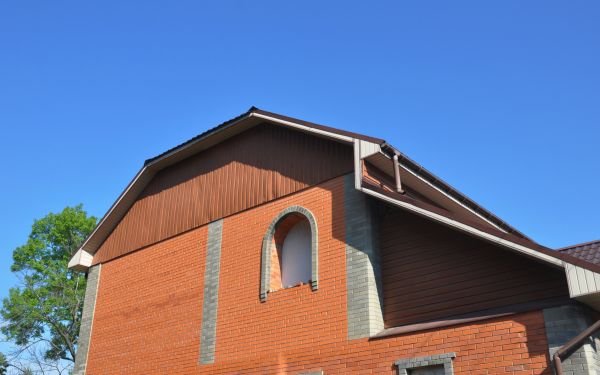 Brick Window Installation in Blue Springs